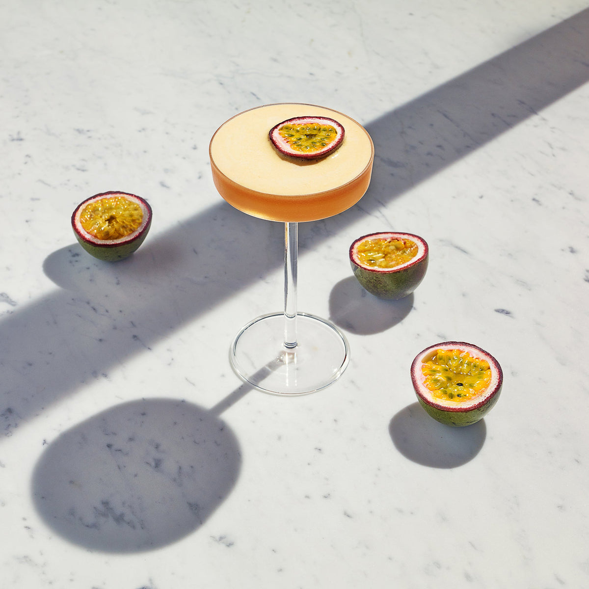 JUNIPER Cocktail Coupe glass / Set of 2