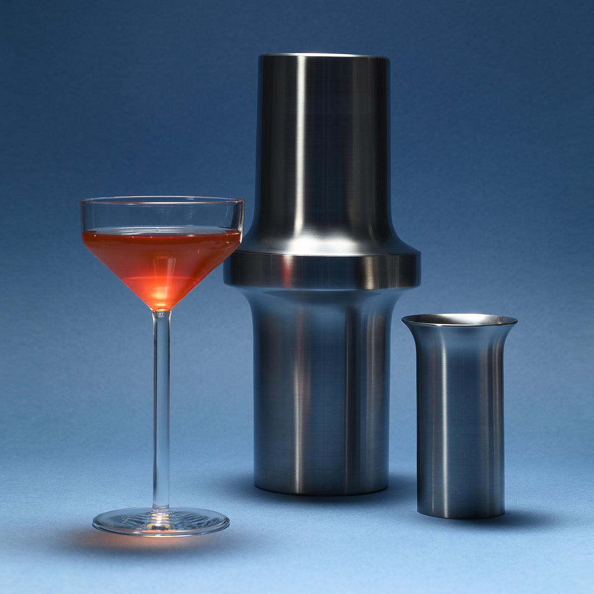 BARBICAN cocktail shaker