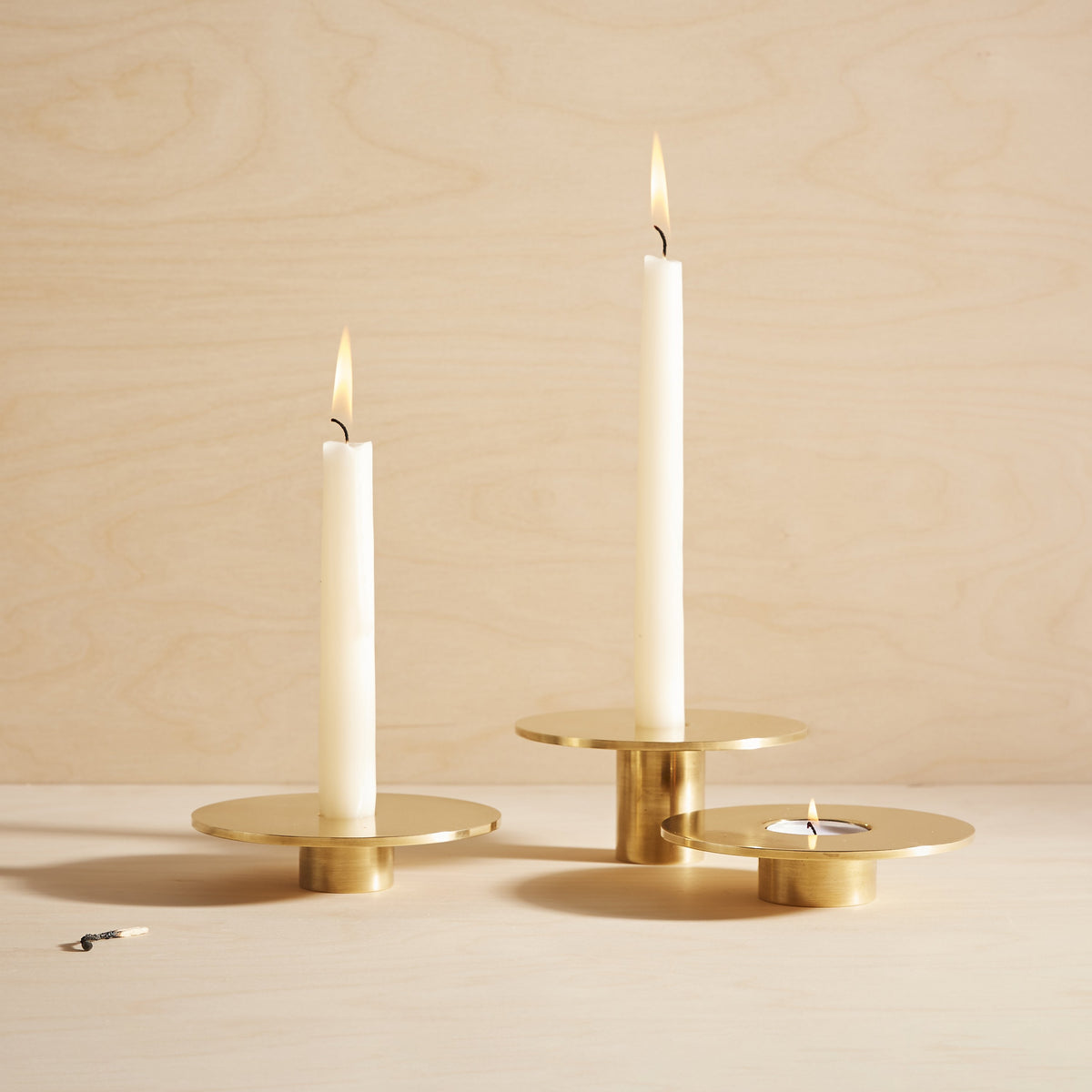 ECLIPSE brass candle holder