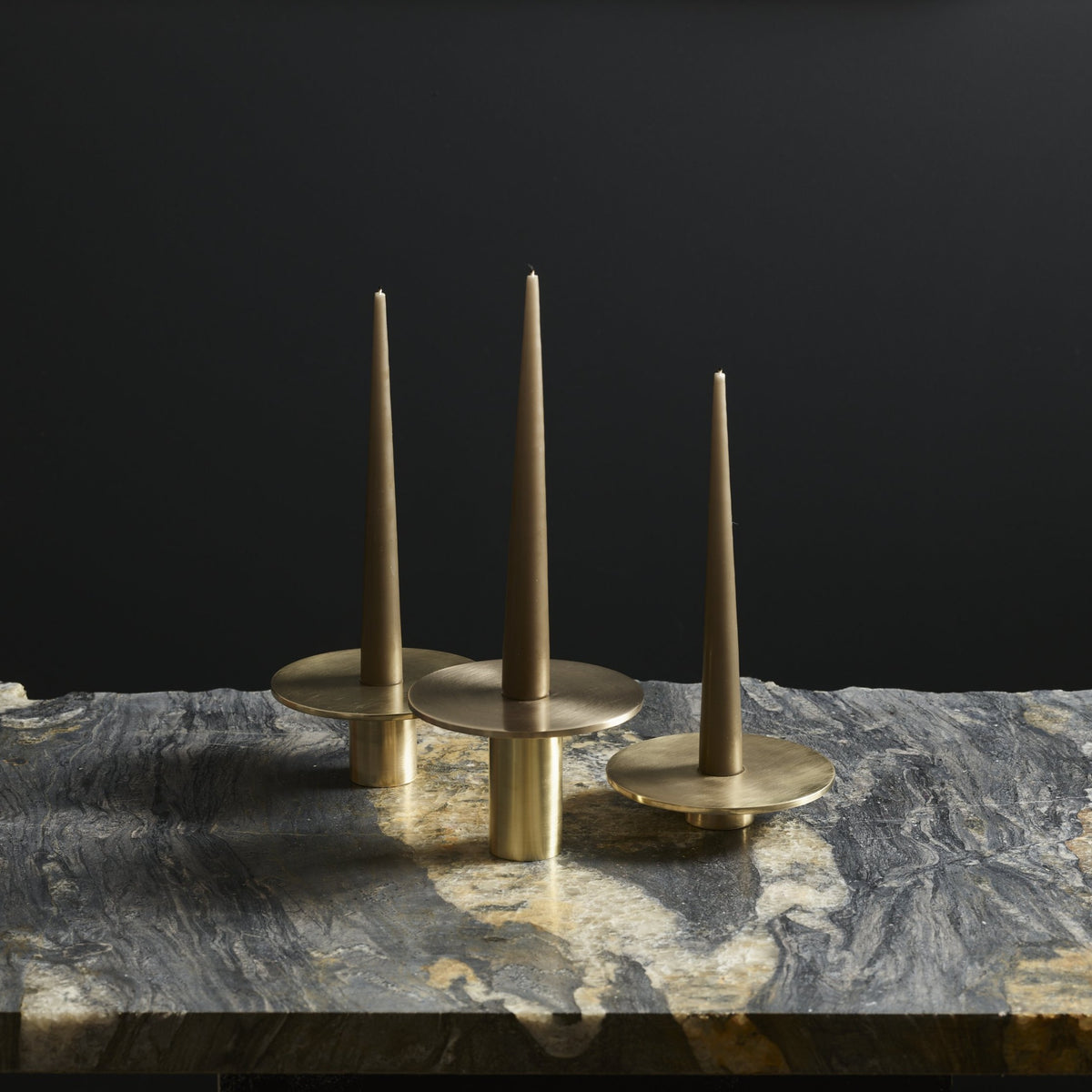 ECLIPSE brass candle holder